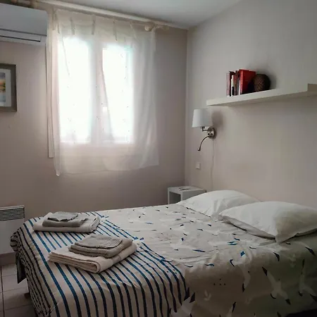 - Antoinette - Taia Διαμέρισμα Grimaud